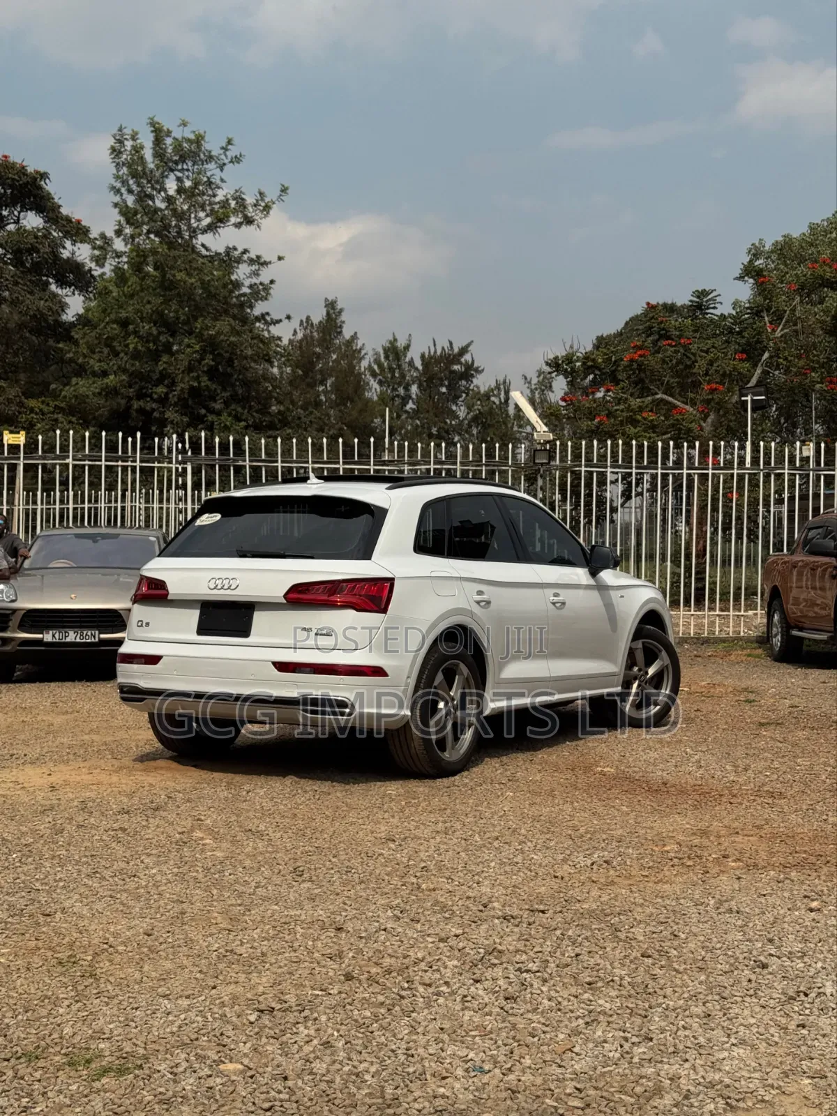 Audi Q5 45 Premium AWD quattro 2020 White