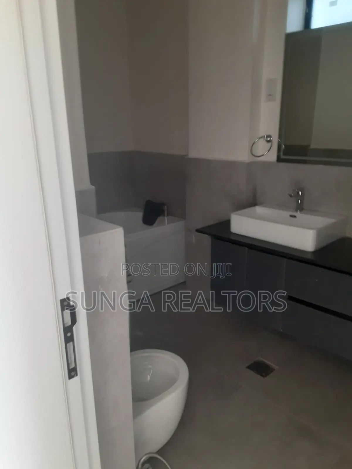 2bdrm Apartment in General Mathenge Rd., Spring Valley for sale