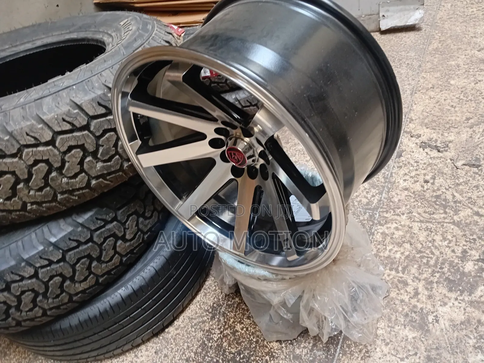 Both Off Set and Normal Rimes Size 17