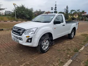Isuzu D-MAX 2022 Off white