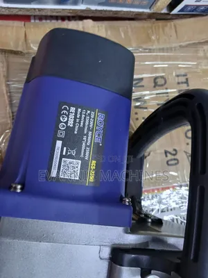 16' Royce Chainsaw Machine
