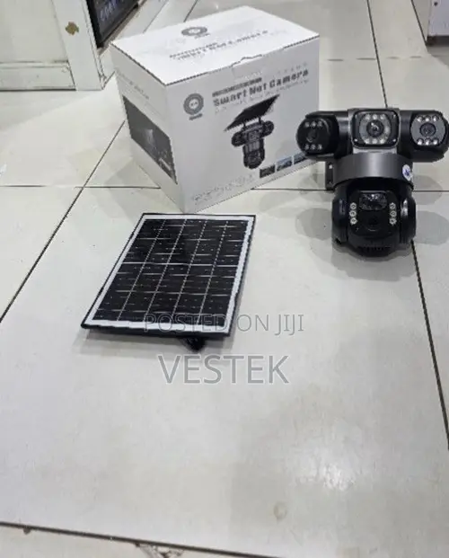 Solar-Powered 4G LTE Outdoor Security Camera360° Panorama Triple-Lens