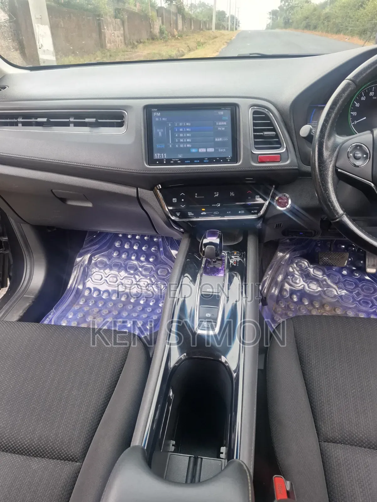 Honda Vezel 1.5 Hybrid 4WD 2018 Gray