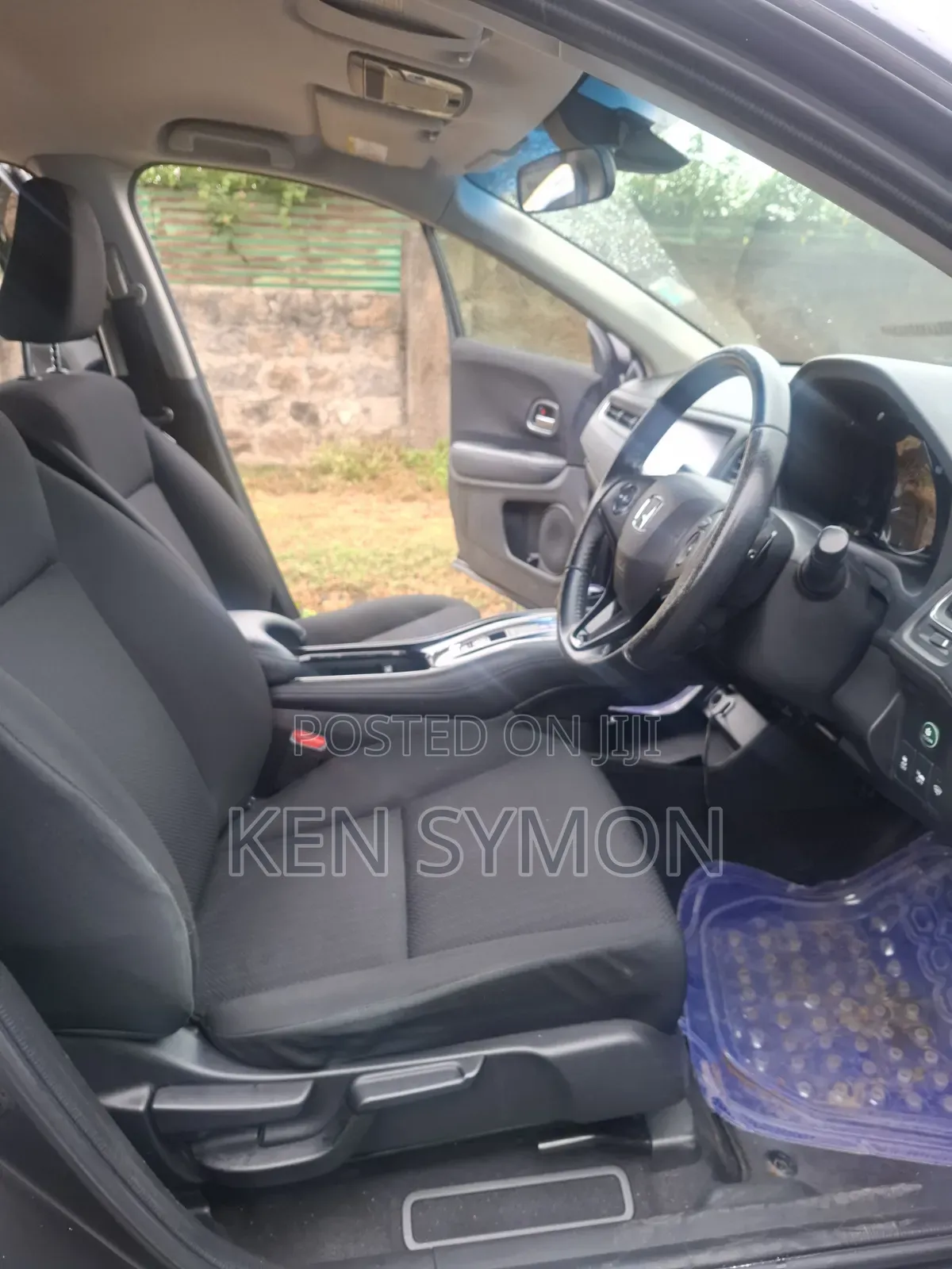Honda Vezel 1.5 Hybrid 4WD 2018 Gray