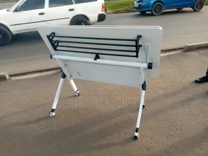 Elegant Folding Table Best in Training Rooms