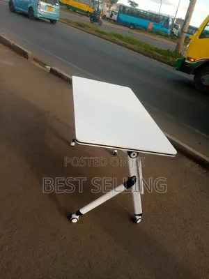 Elegant Folding Table Best in Training Rooms