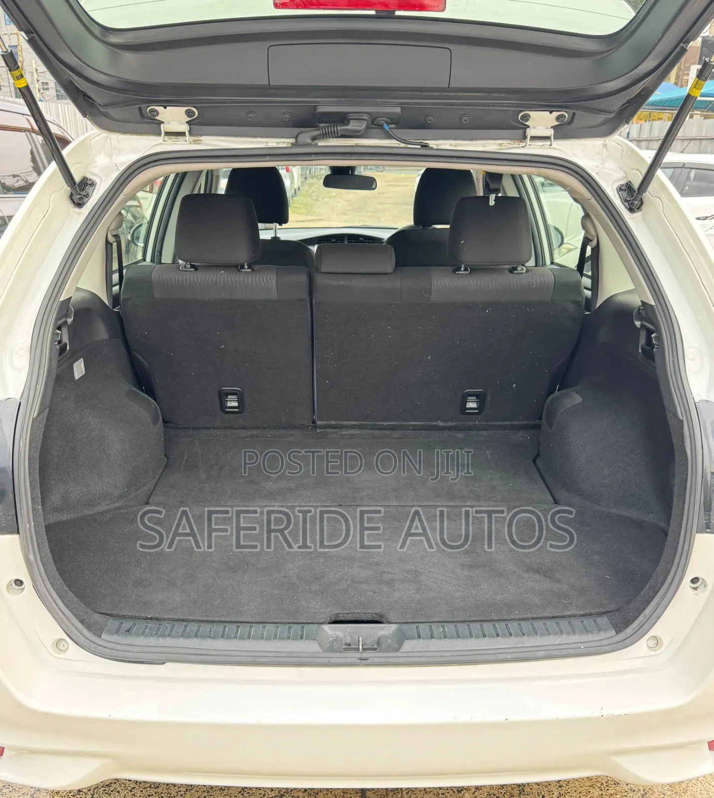 Toyota Corolla Fielder 2019 White