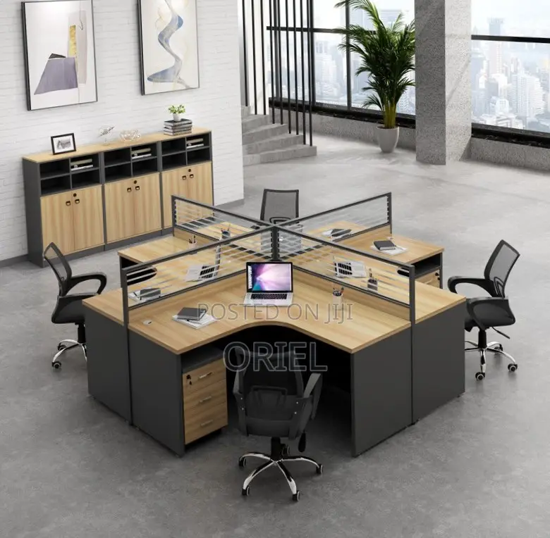 Office Workstation : 4-Person L-Shaped Curved Office Workstation