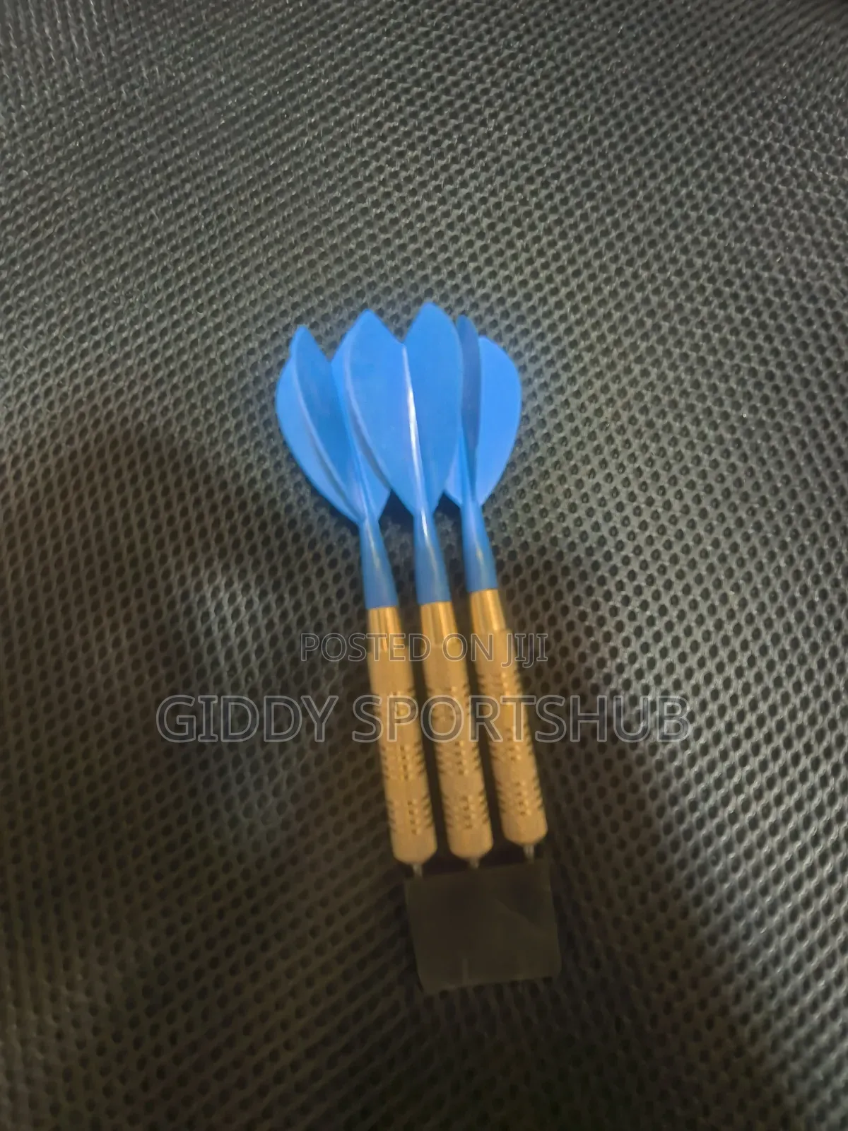 28 GMS Dart Arrow Blue Tail