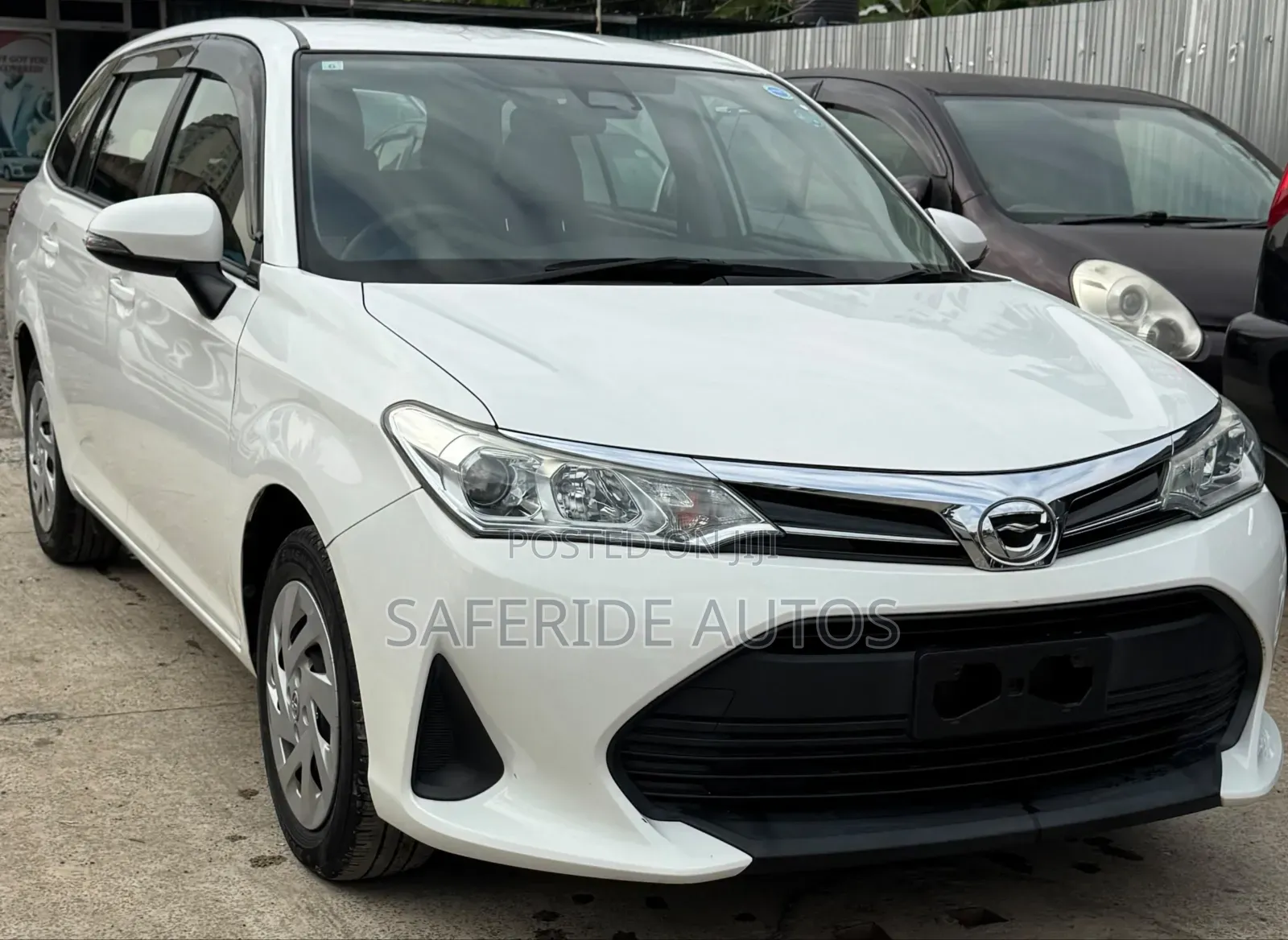 Toyota Corolla Fielder 2019 White