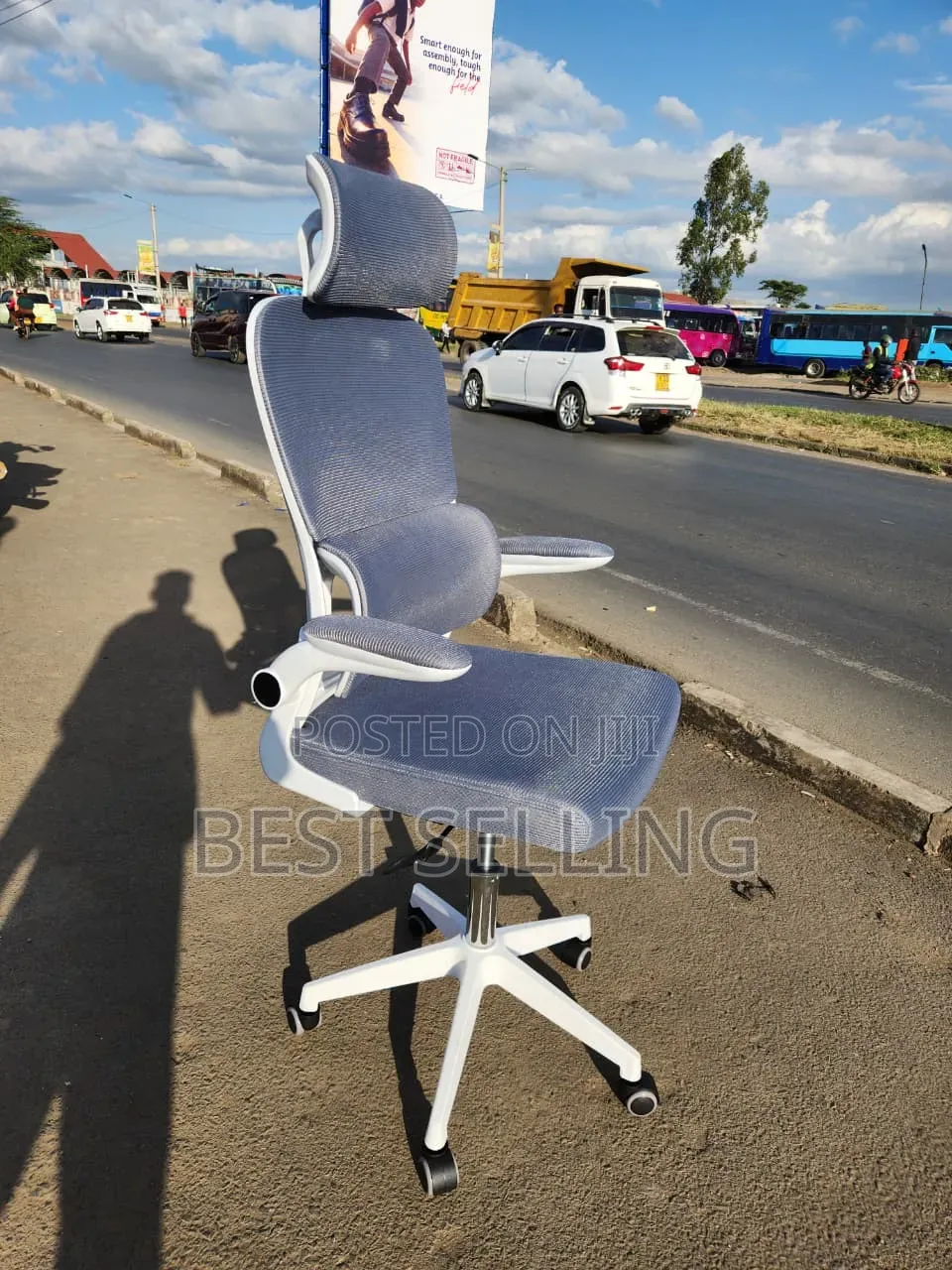 Stylish and Smart Orthopedic Office Chair