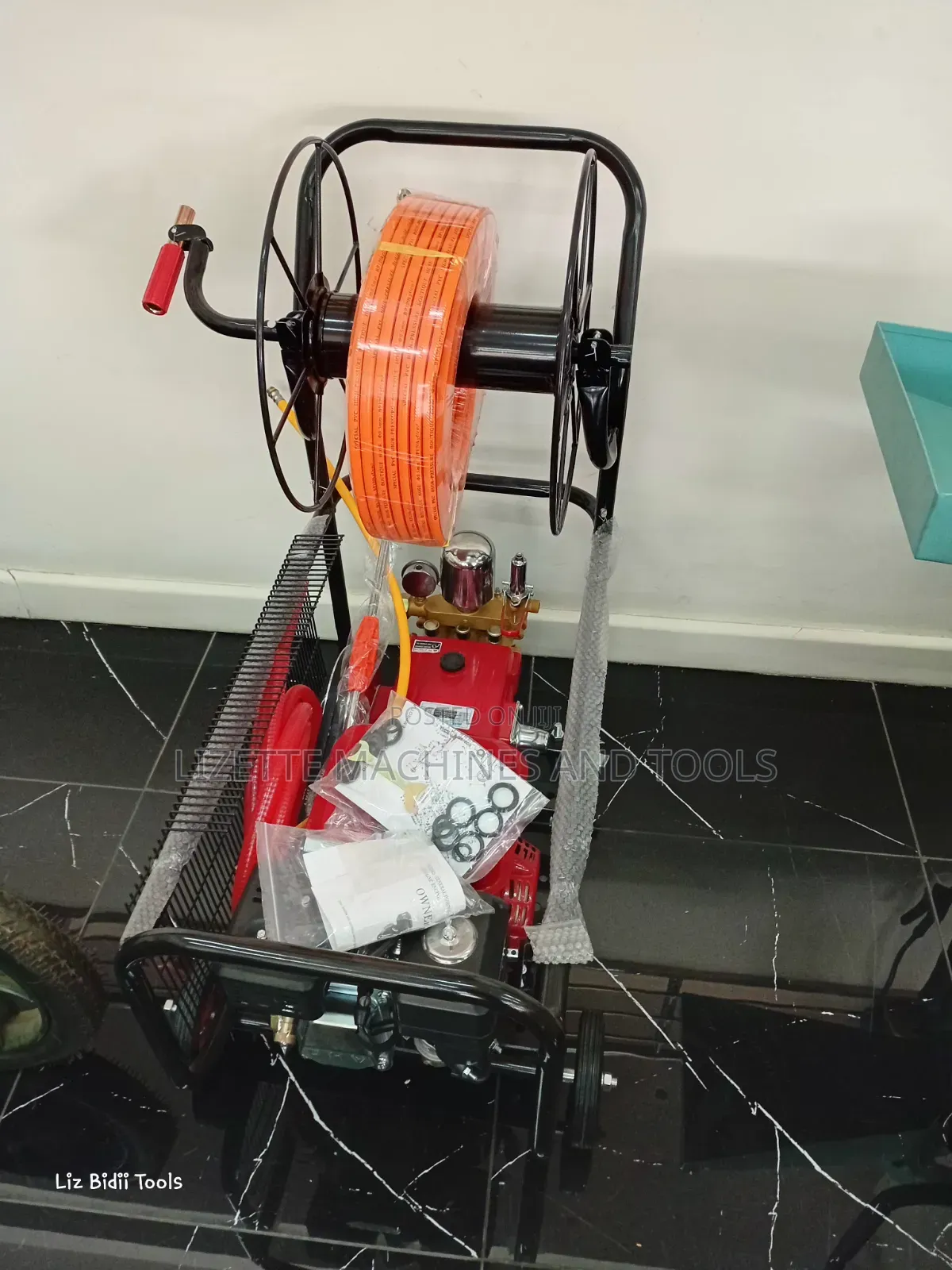 Aico Petrol Trolley Sprayer With Handle and Wheels (AC840PS)
