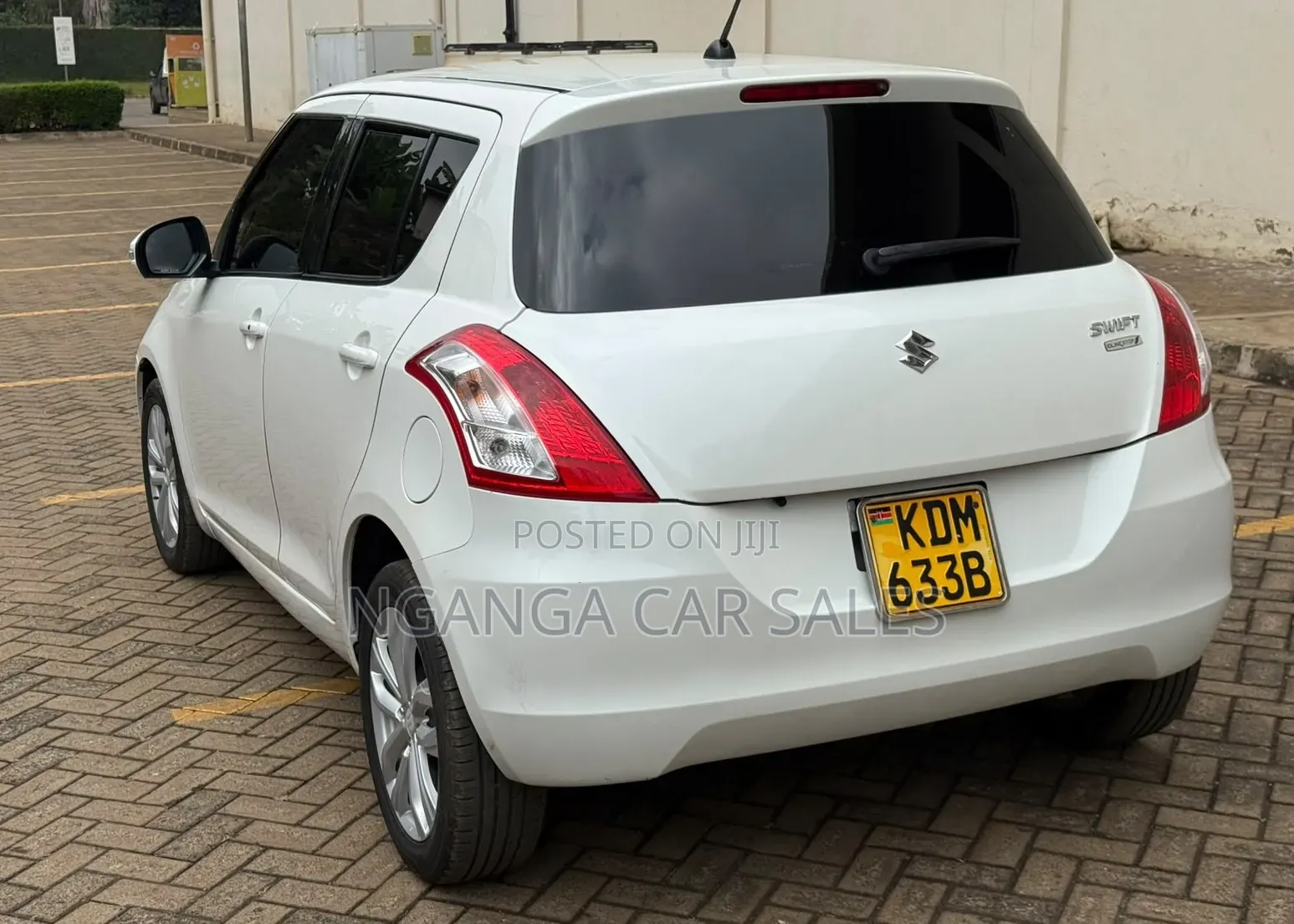 Suzuki Swift 2016 White