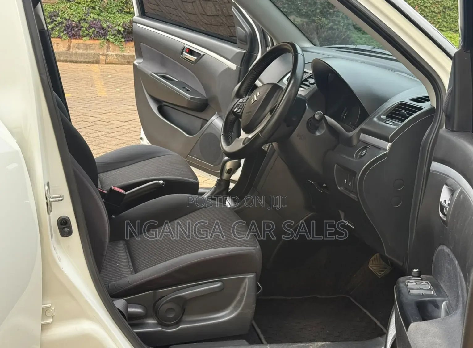 Suzuki Swift 2016 White