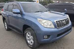 Toyota Land Cruiser Prado 2010 Blue