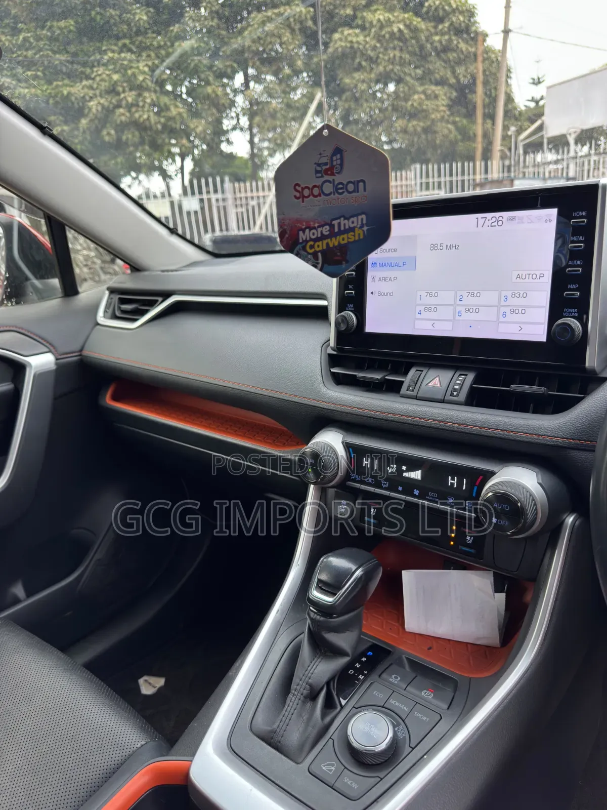 Toyota RAV4 2020 Red