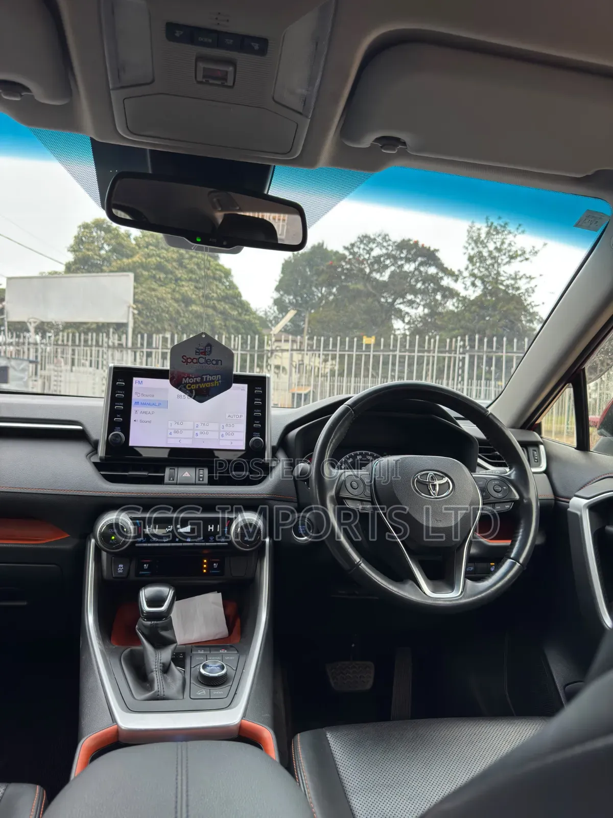 Toyota RAV4 2020 Red