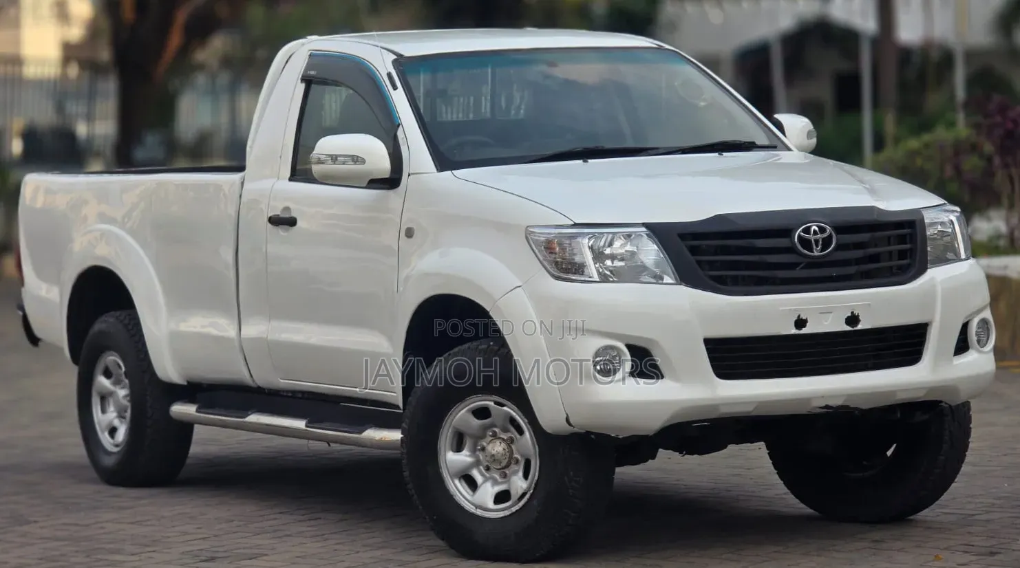 Toyota Hilux 2014 Pearl