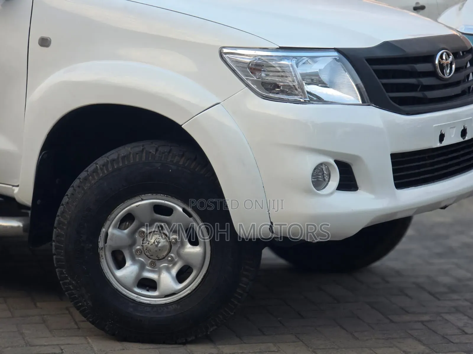 Toyota Hilux 2014 Pearl