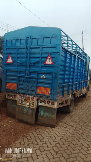 Isuzu Truck Frr90 Local on Quick Sale