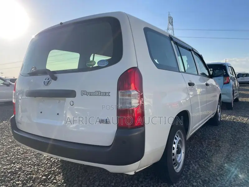 Daihatsu Rocky 2020