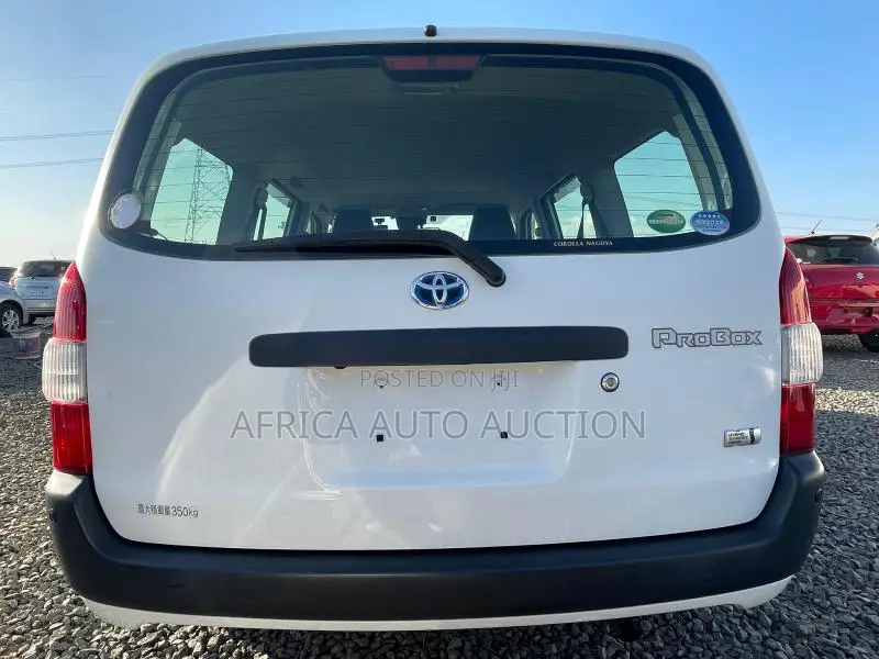 Daihatsu Rocky 2020