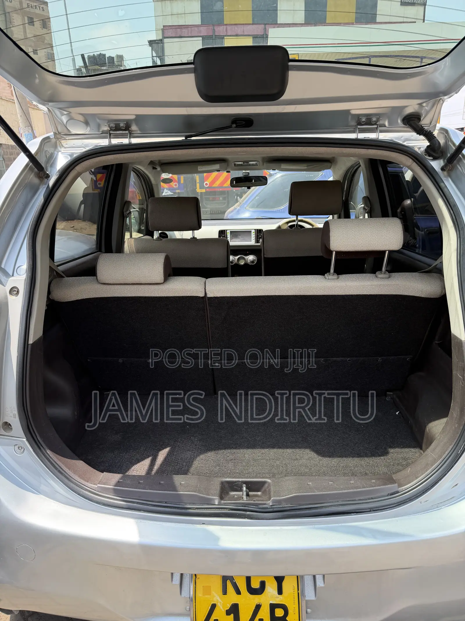 Toyota Passo 1.3 FWD 2012 Silver