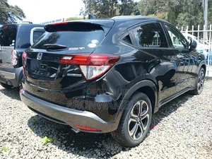 Honda Vezel 2018 Black