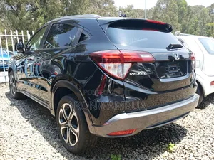 Honda Vezel 2018 Black