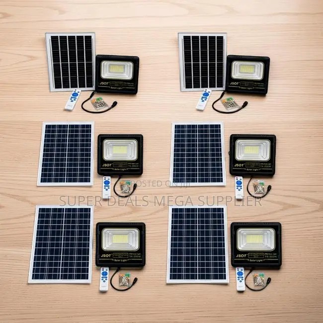 Ultra-Bright Weatherproof 100W,200W,300W Watts Solar Flood Lights