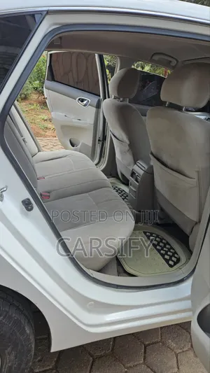 Nissan Sylphy 2012 Pearl