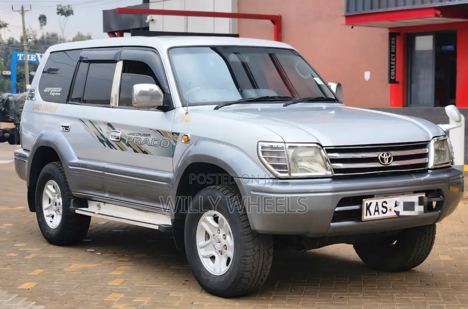 Toyota Land Cruiser Prado 2000 Silver