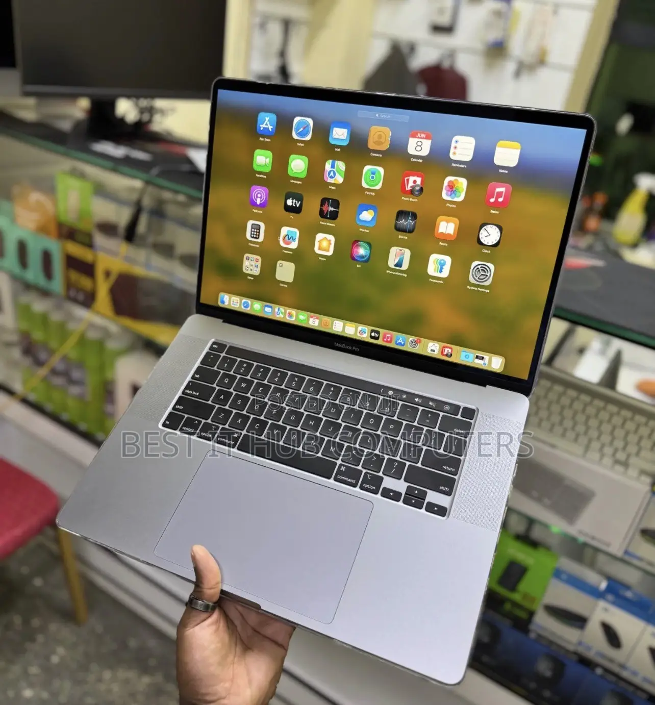 Laptop Apple MacBook Pro 2019 16GB Intel Core i7 SSD 512GB