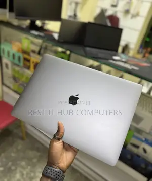 Laptop Apple MacBook Pro 2019 16GB Intel Core i7 SSD 512GB