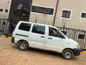 Toyota TownAce 2005 White