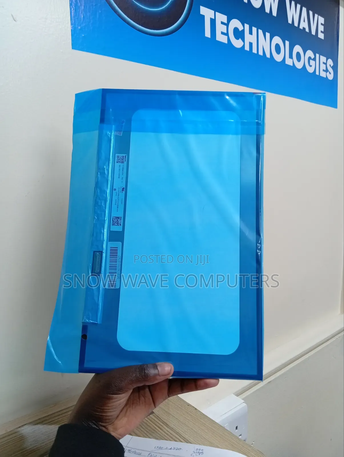 14.0 Folded Slim 30 Pin Short HD Laptop Screen