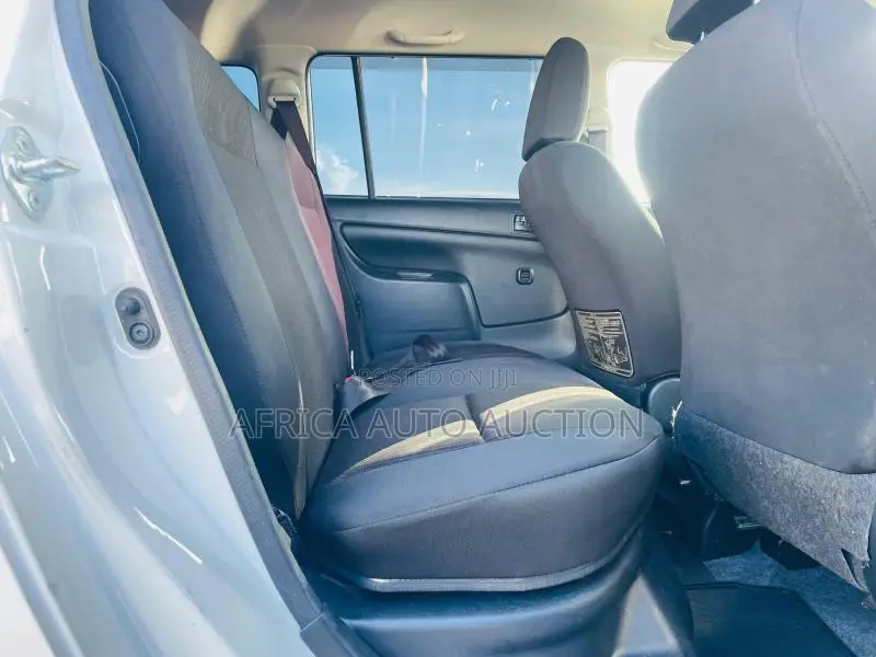 Toyota Probox 2020