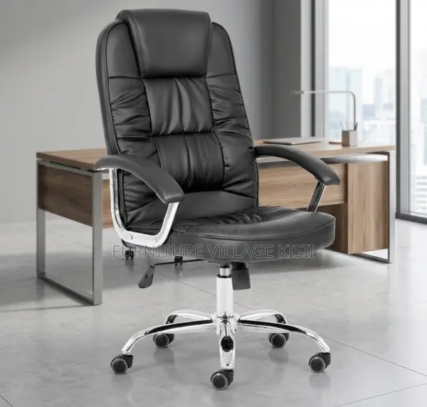 Office Chair: Black Leather Executive Seat