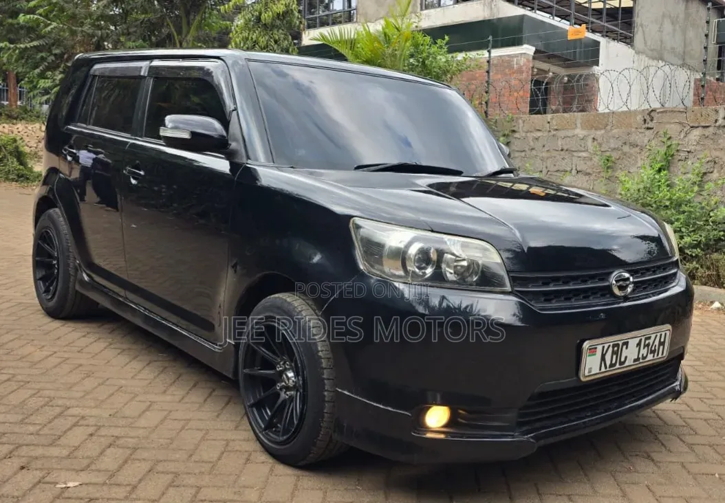 Toyota Corolla Rumion 2014 Matt Black