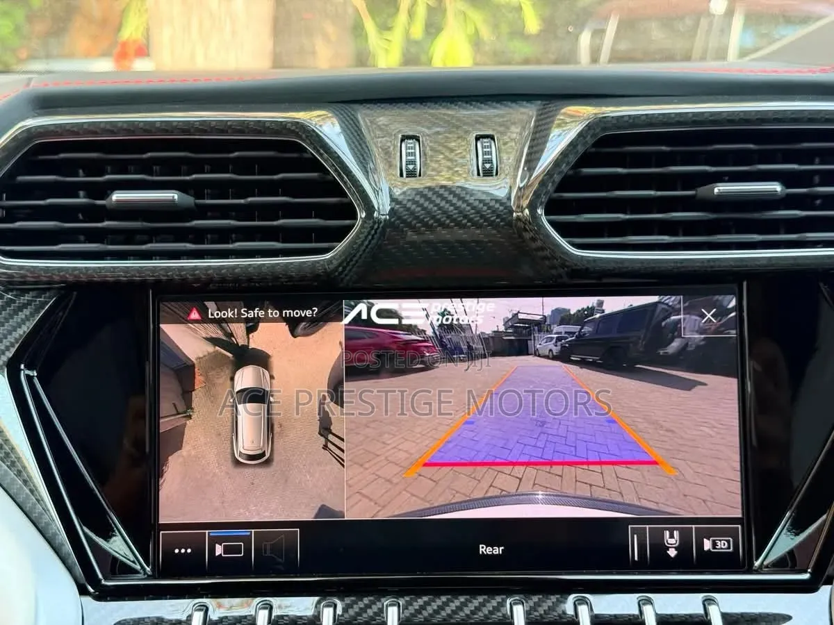 Lamborghini Urus Base 4dr AWD 2020 White