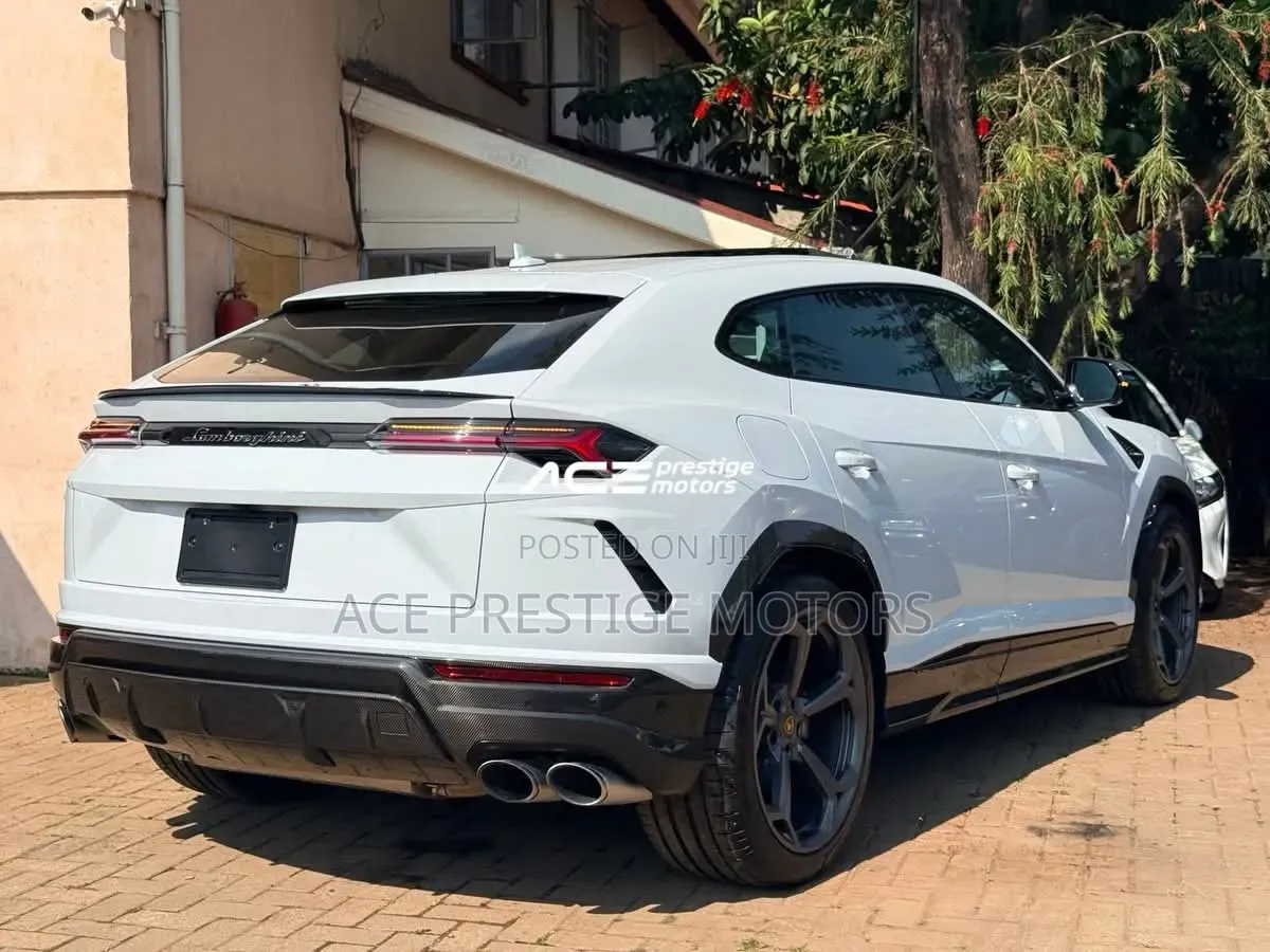 Lamborghini Urus Base 4dr AWD 2020 White