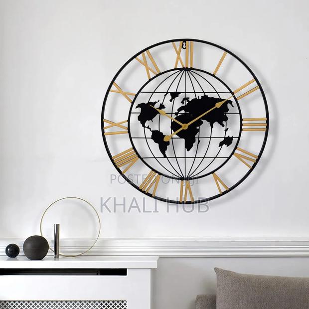 Modern World Map Metal Clock
