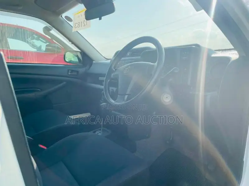 Toyota Succeed 2019
