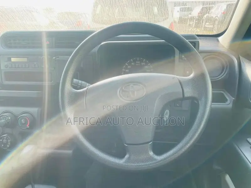 Toyota Succeed 2019