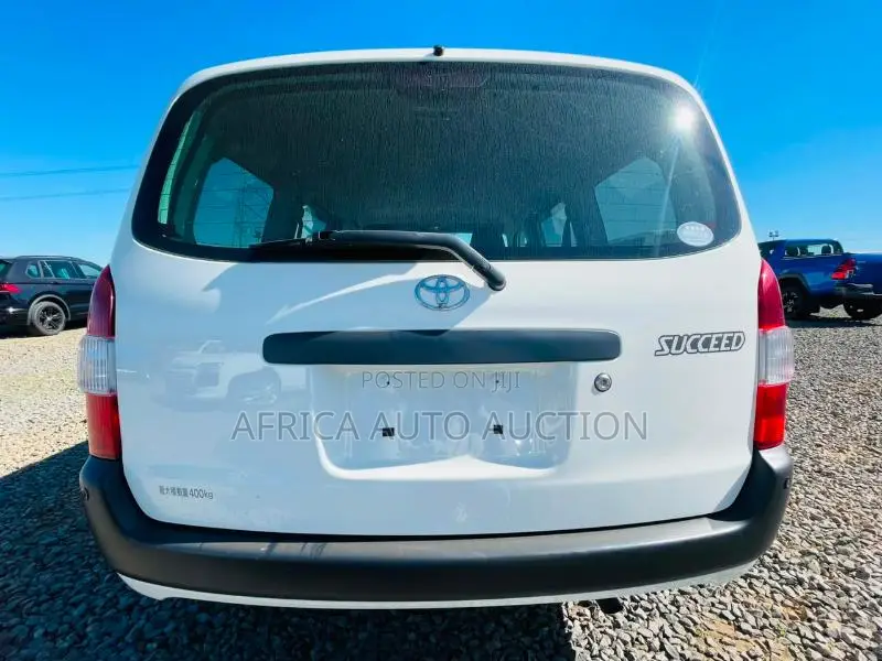 Toyota Succeed 2019