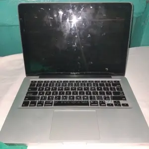 Laptop Apple MacBook Pro 16GB Intel Core i3 SSD 512GB