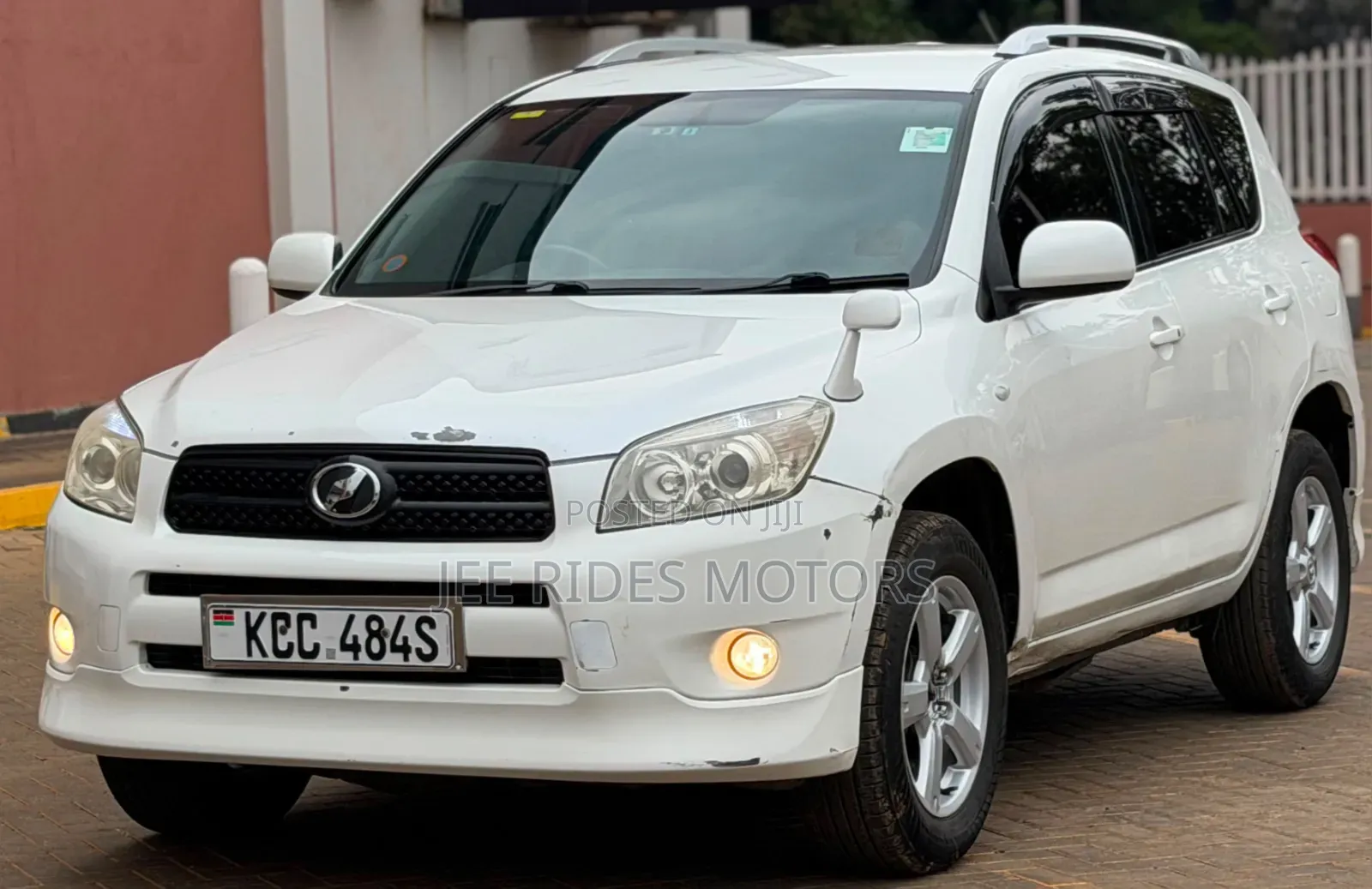 Toyota RAV4 2008 Off white