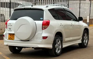 Toyota RAV4 2008 Off white