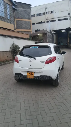 MazdaDemio - Pearl White