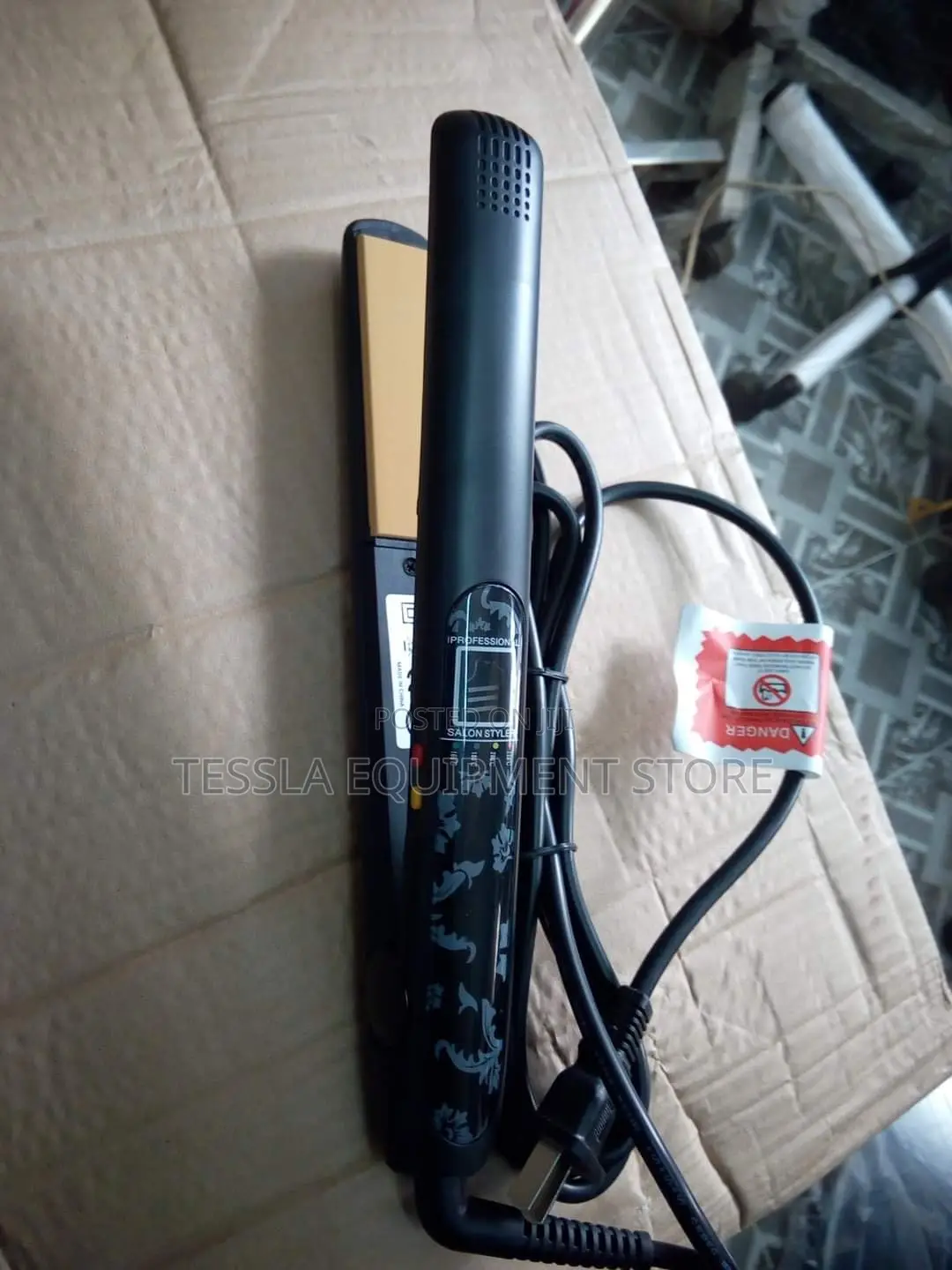 Professional Professional Hair Straightener Flat Iron Salon Finish